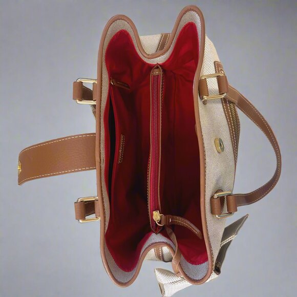 Dooney & Bourke cream and chestnut bag, NEW WITH TAGS! - Picture 4 of 4